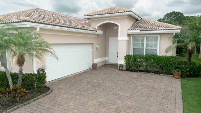 Residence photo 27