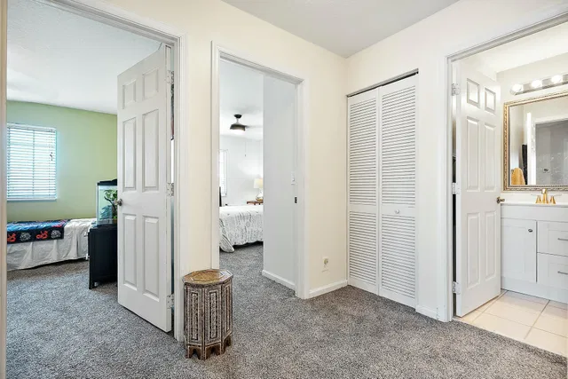  Residence photo 24