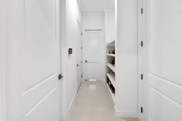 Residence photo 28