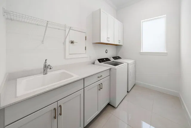 Residence photo 29