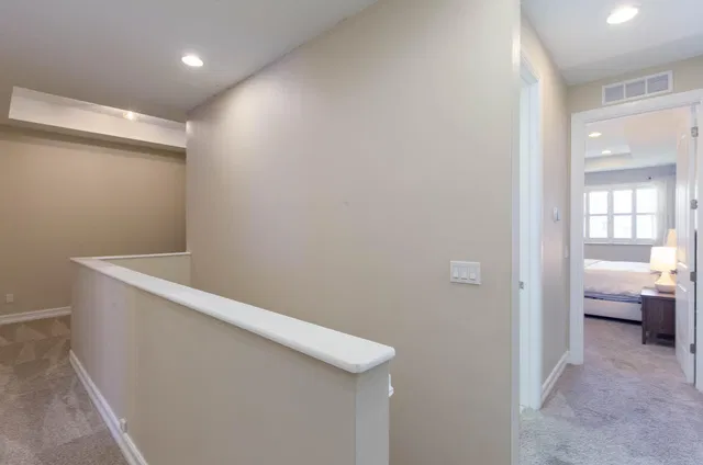 Residence photo 17