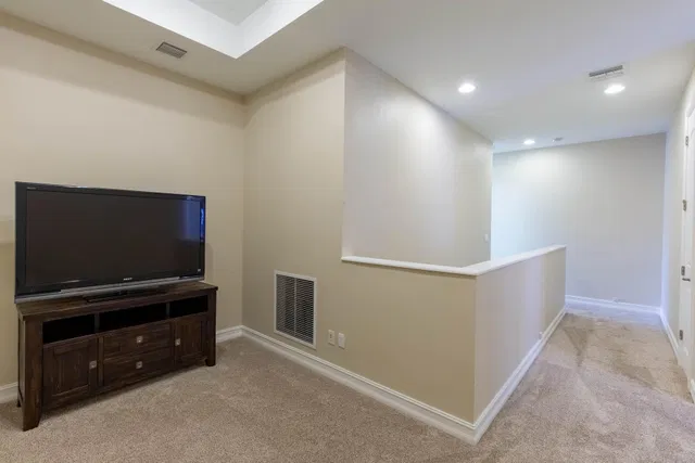 Residence photo 18