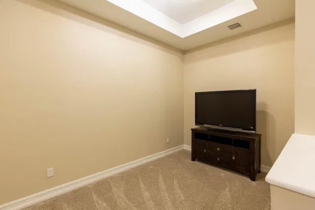 Residence photo 19
