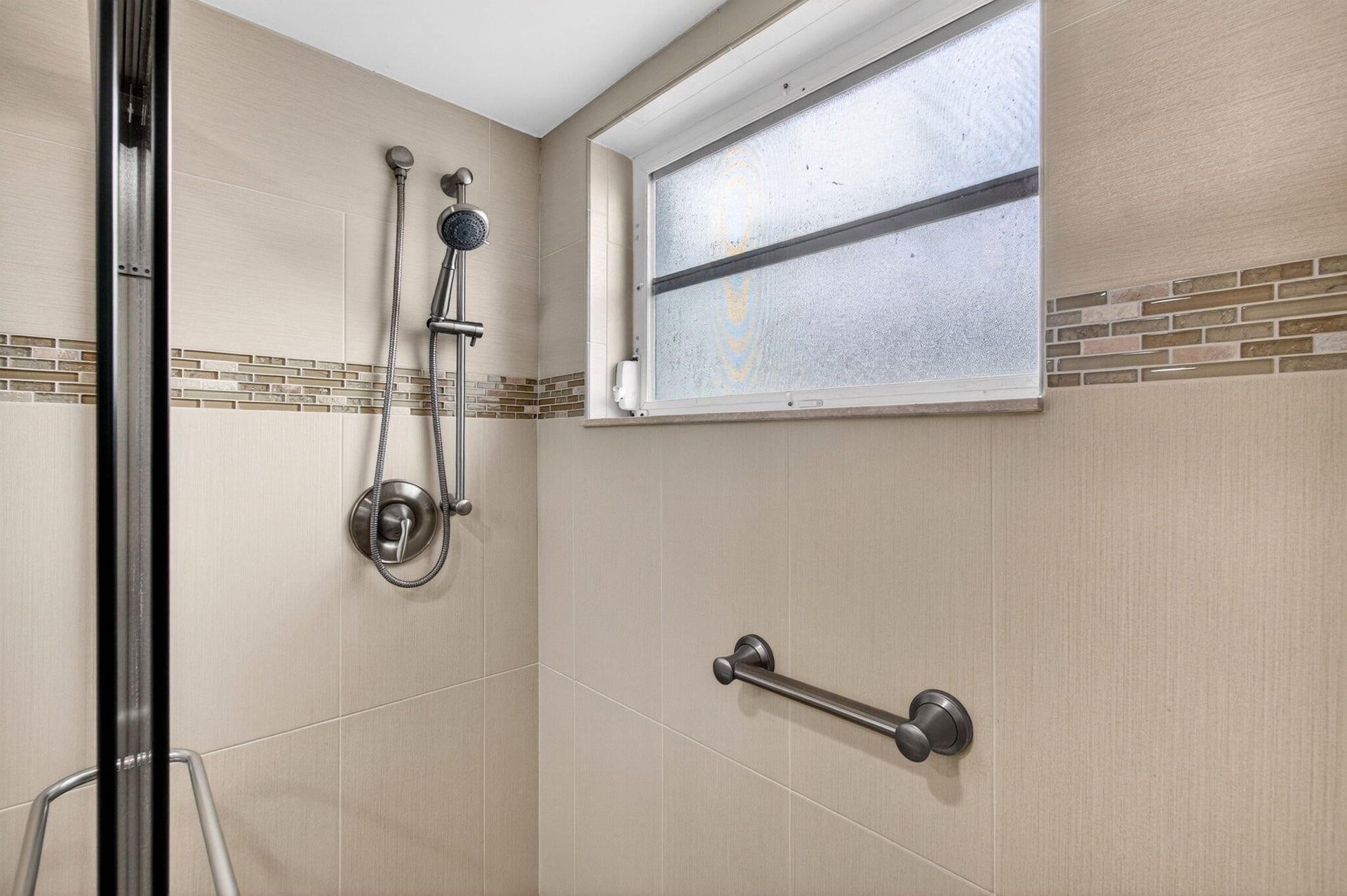 Unit 310 photo 38