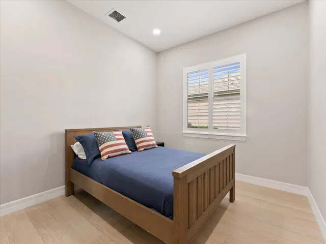 Residence photo 20