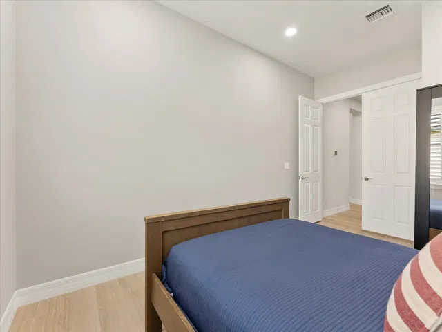 Residence photo 21