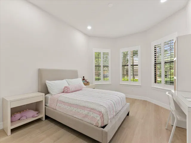 Residence photo 22