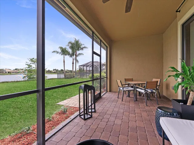 Residence photo 29