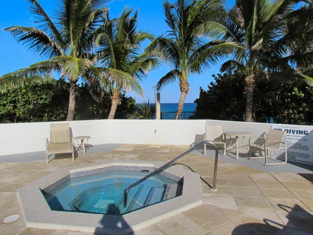 Singer Island Unit 10c photo 33