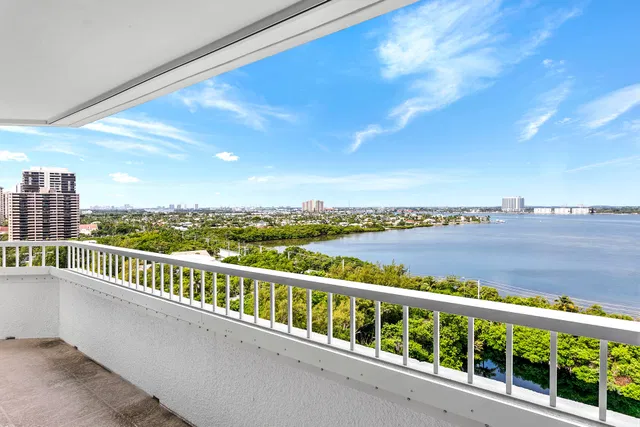 Singer Island Unit 10c photo 32