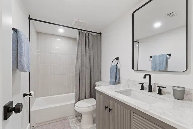Unit 3103 photo 20