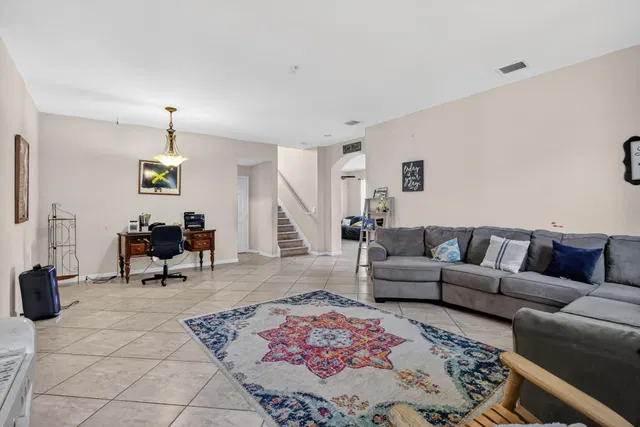 Residence photo 10