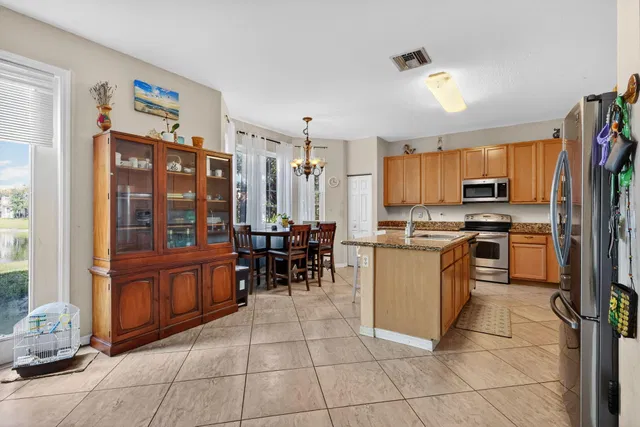 Residence photo 15