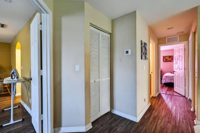 Residence photo 27