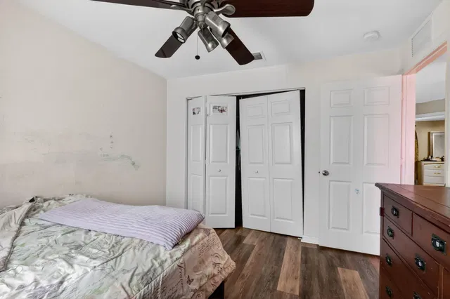 Residence photo 33