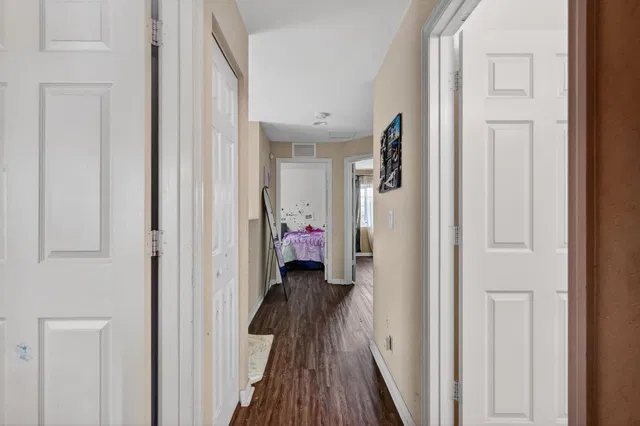 Residence photo 34