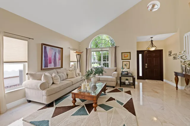Residence photo 6