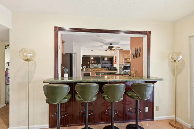  Residence photo 52