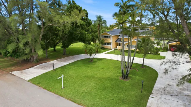  Residence photo 90