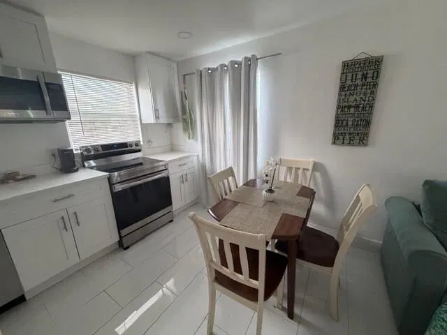 Residence photo 6