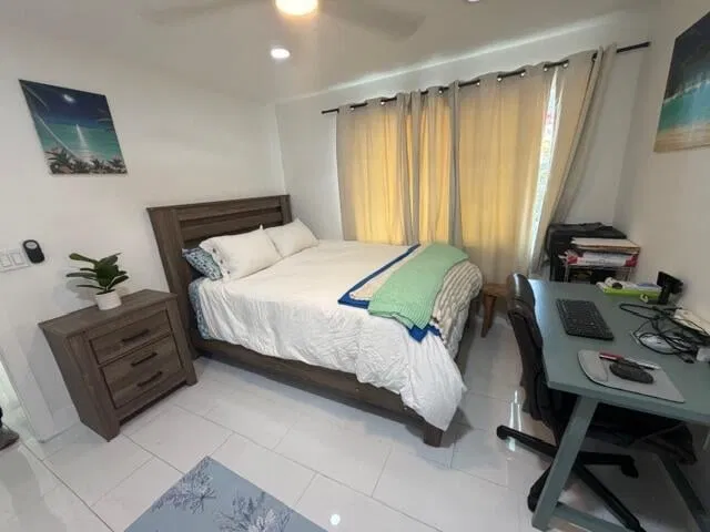 Residence photo 8