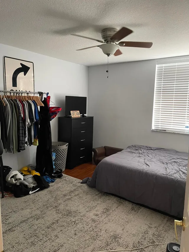 Residence photo 18