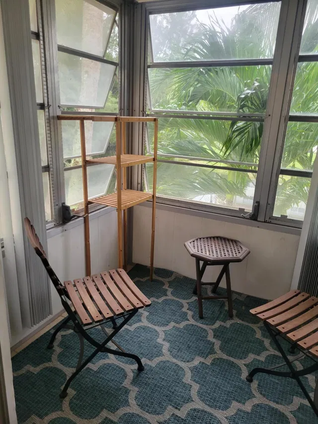 Residence photo 2