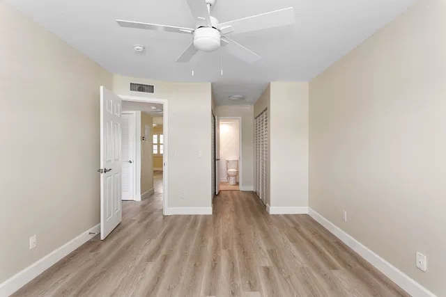 Unit 203 photo 19