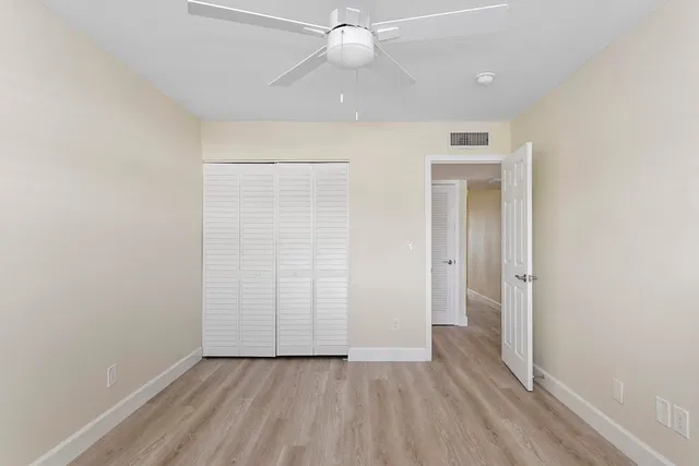 Unit 203 photo 25