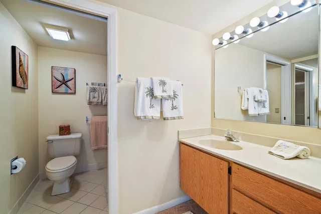  Unit 402 photo 35