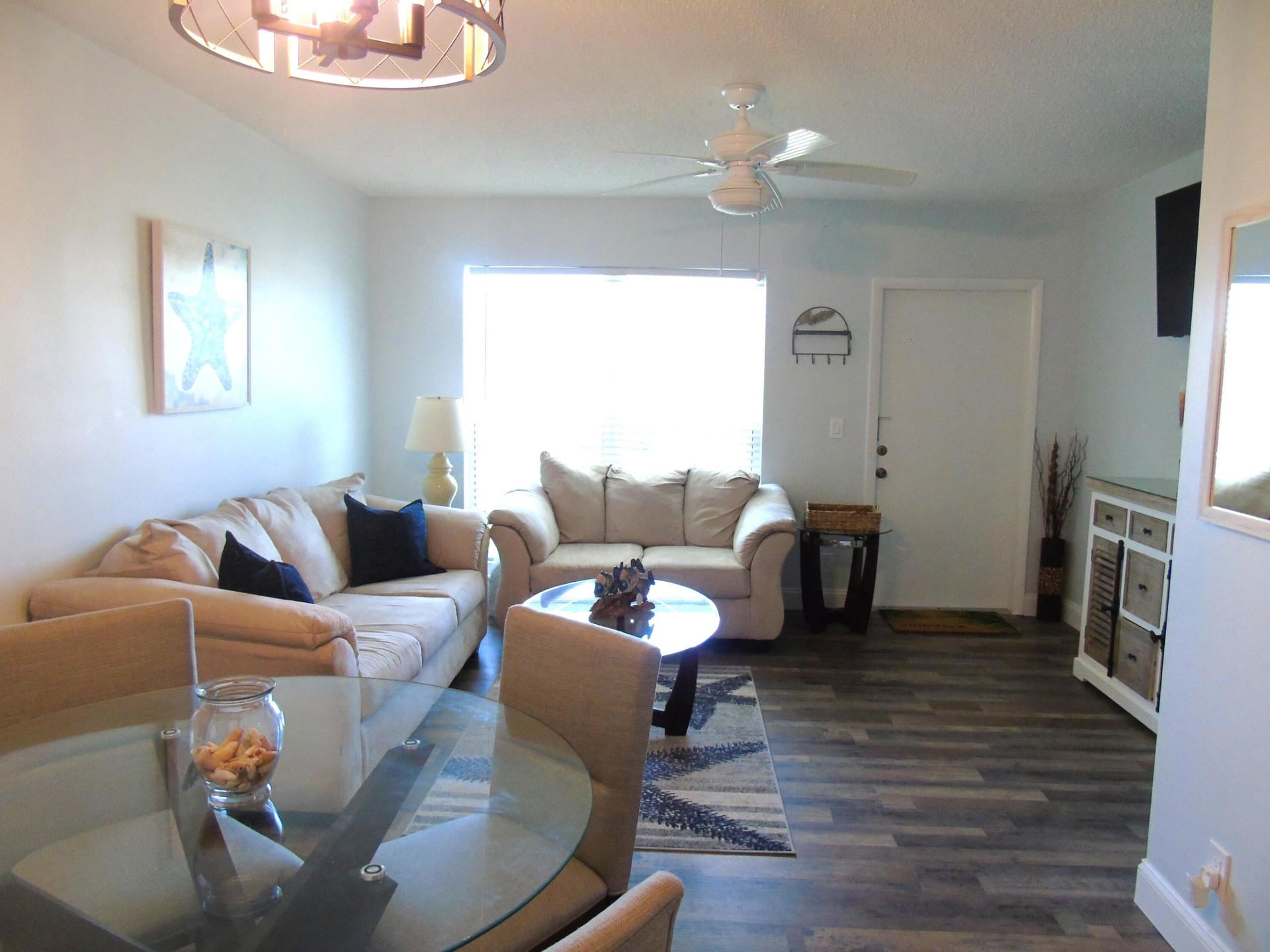 Unit 204 photo 9