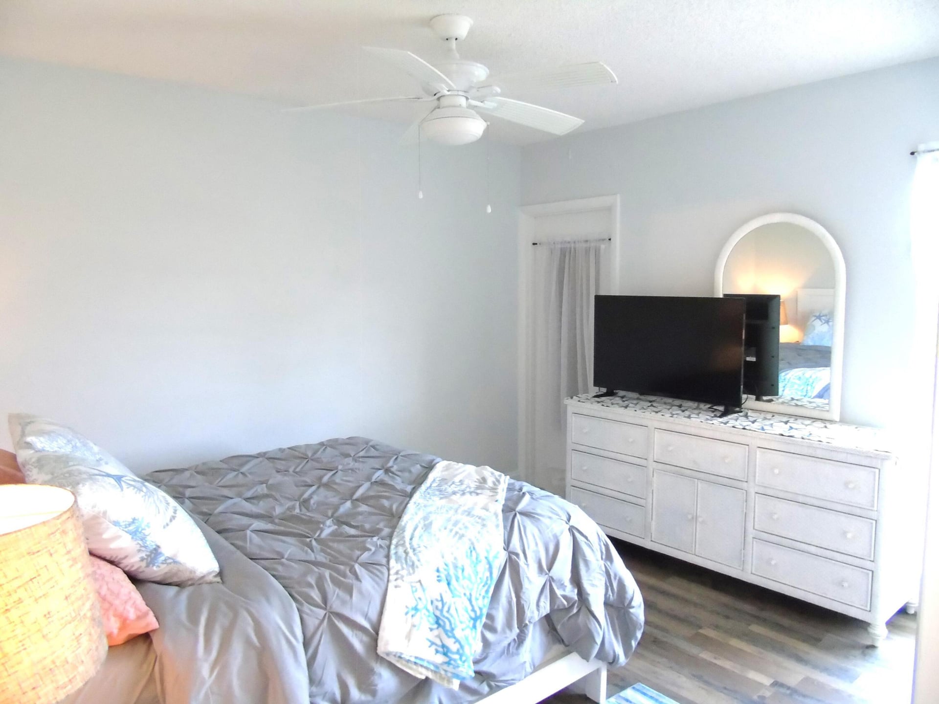 Unit 204 photo 18