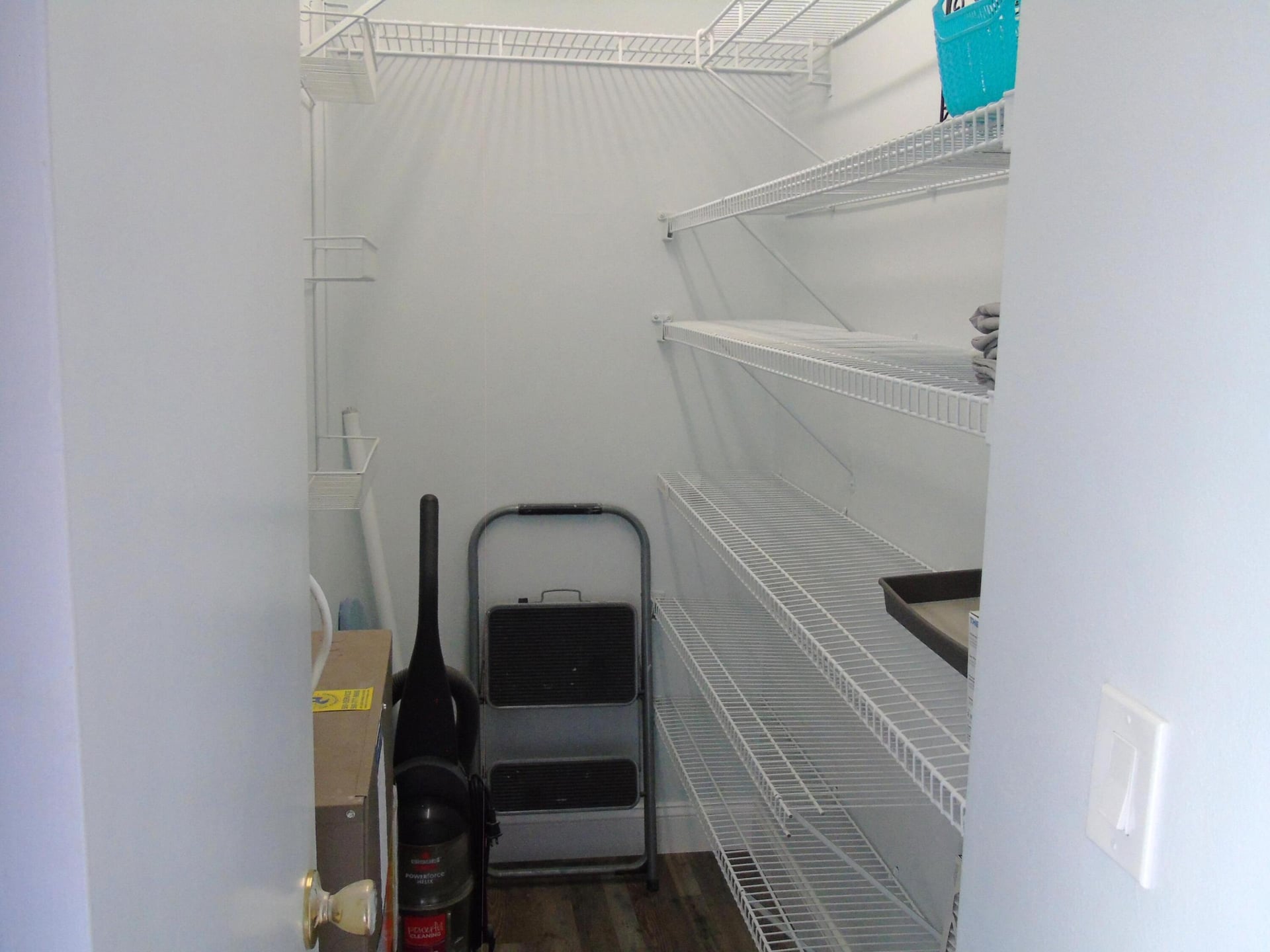 Unit 204 photo 20