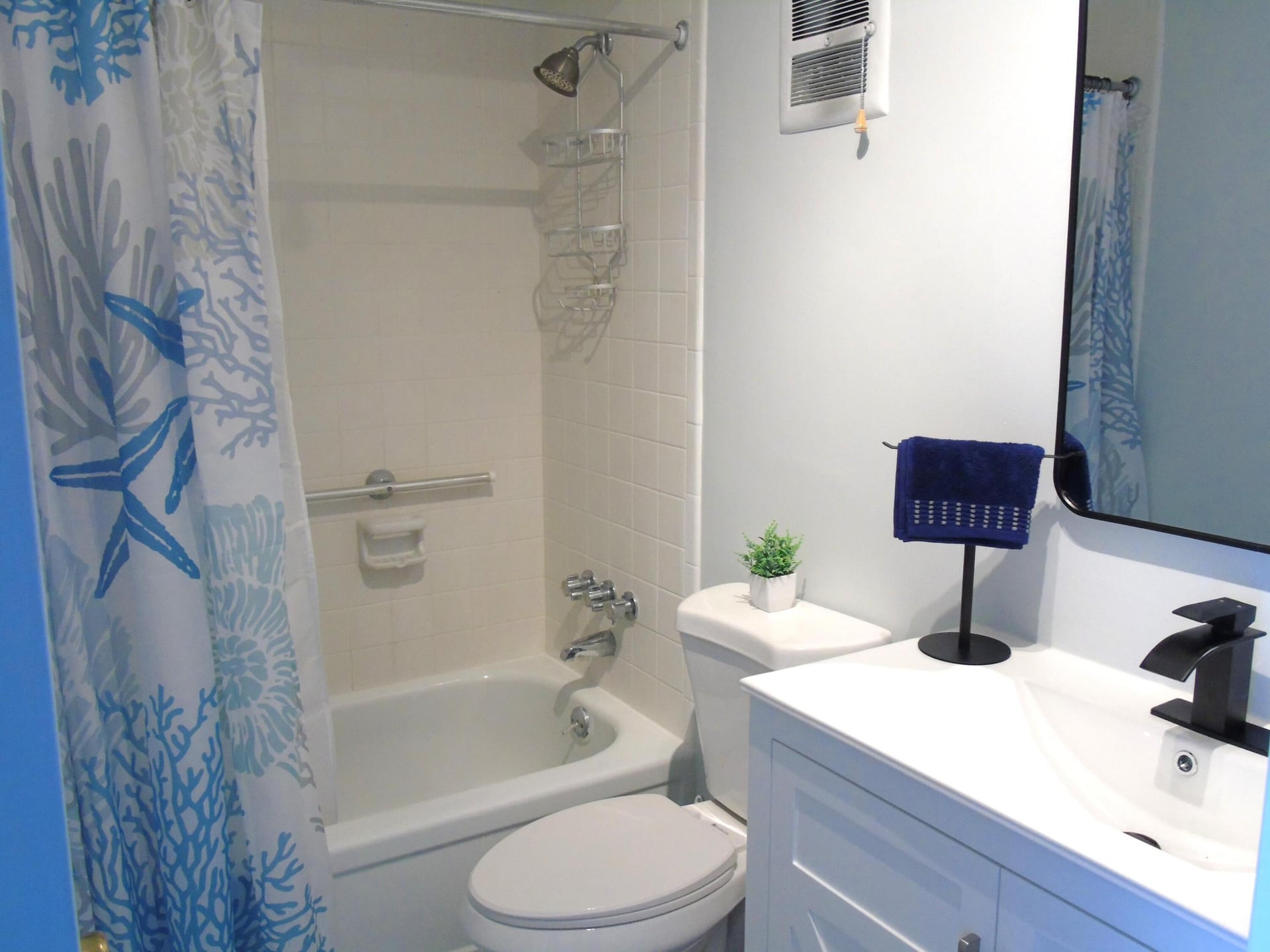 Unit 204 photo 21