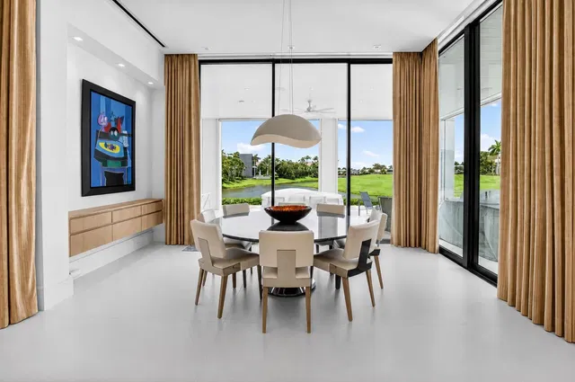St. Andrews Country Club Residence photo 17