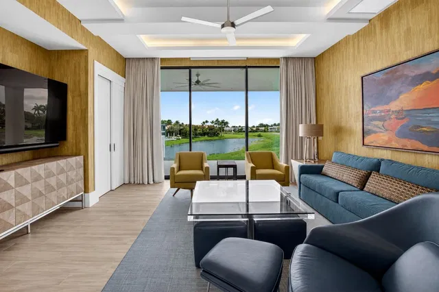 St. Andrews Country Club Residence photo 36