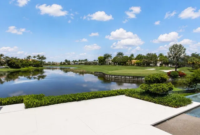 St. Andrews Country Club Residence photo 41