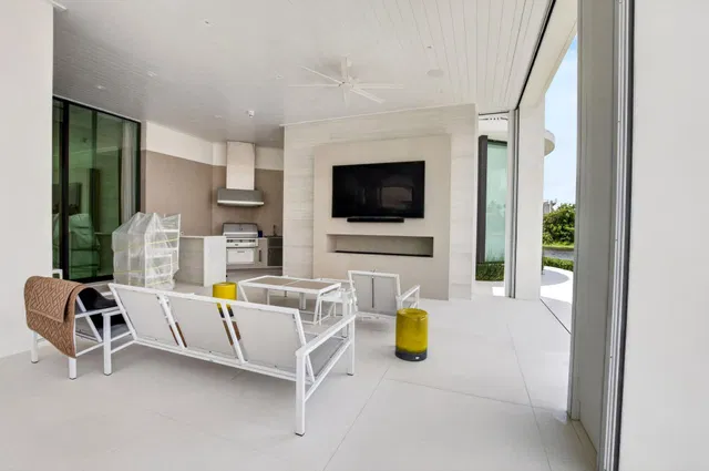 St. Andrews Country Club Residence photo 48