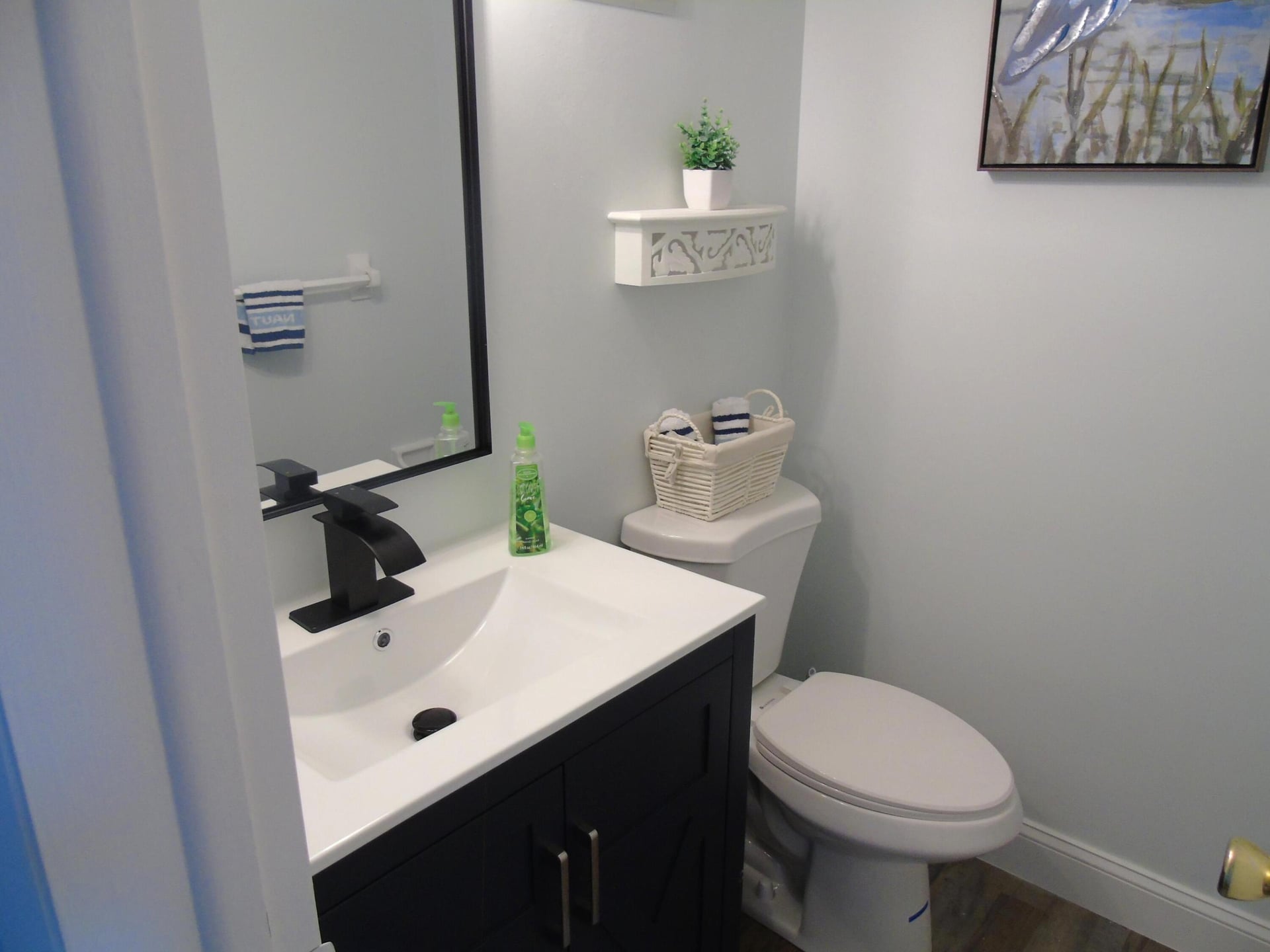 Unit 204 photo 14