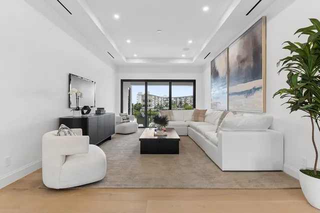  Residence photo 11