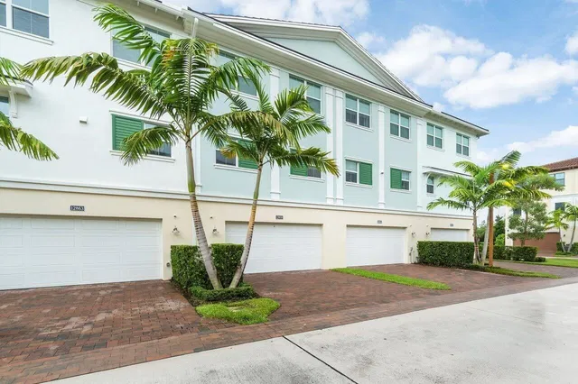 Alton Homes Palm Beach Gardens Residence photo 25