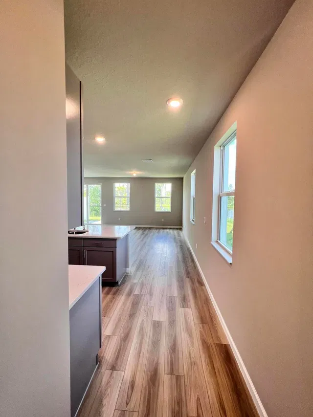 Residence photo 5