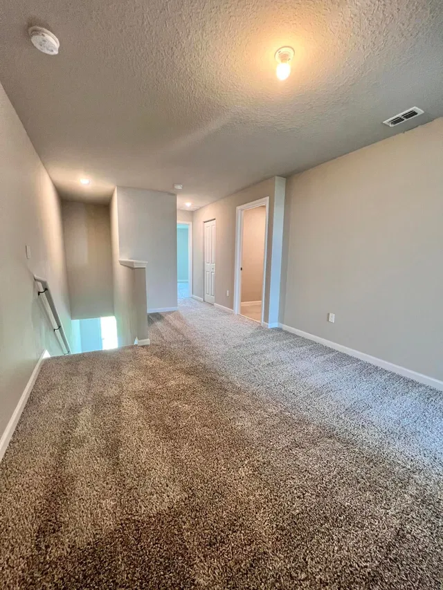 Residence photo 12