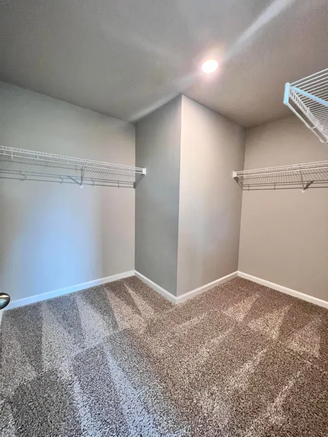 Residence photo 17