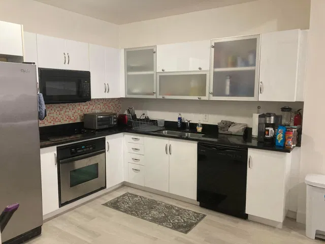 Villa Lofts Unit 704 photo 8