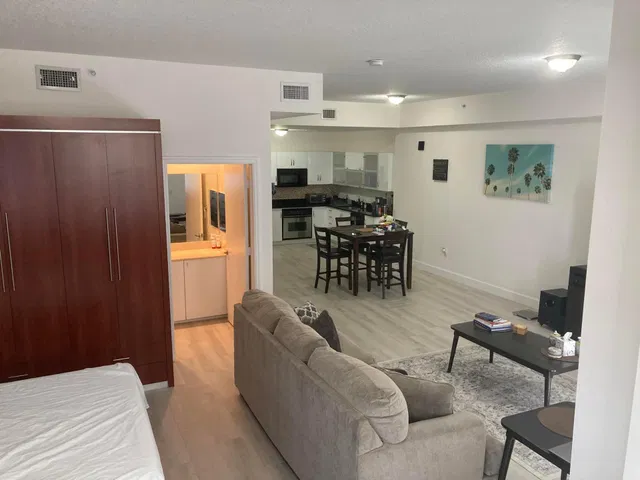 Villa Lofts Unit 704 photo 26