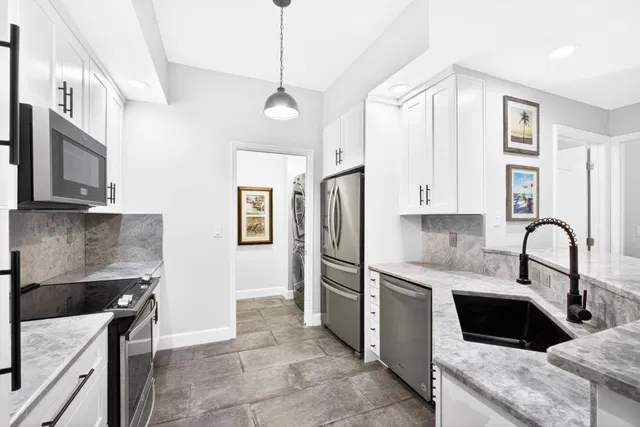 One City Plaza Unit 614 photo 9