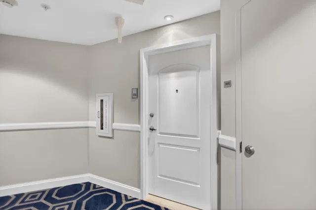 One City Plaza Unit 614 photo 20