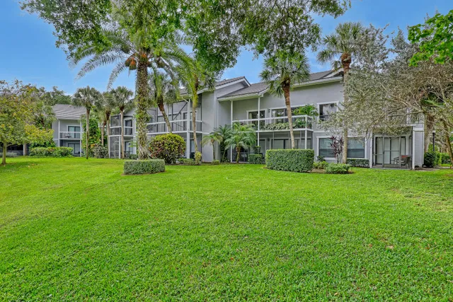 Tennis Lodges Wellington Unit 408 photo 15