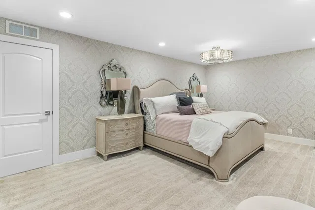 Residence photo 16